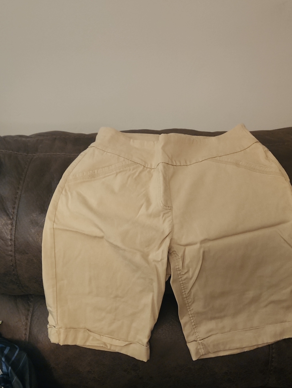 Alia Khaki Beige Women’s Shorts